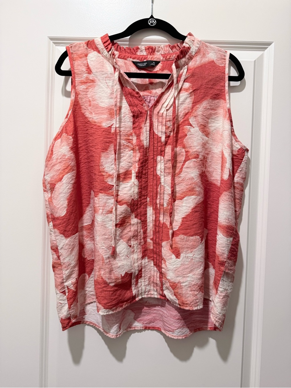 Simply Vera Vera Wang XL Coral Pink Floral Sleeveless Pleated Blouse Top
